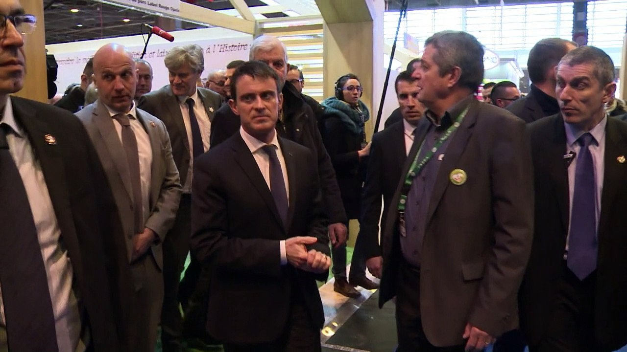 Report de la présentation au conseil de la loi Travail
