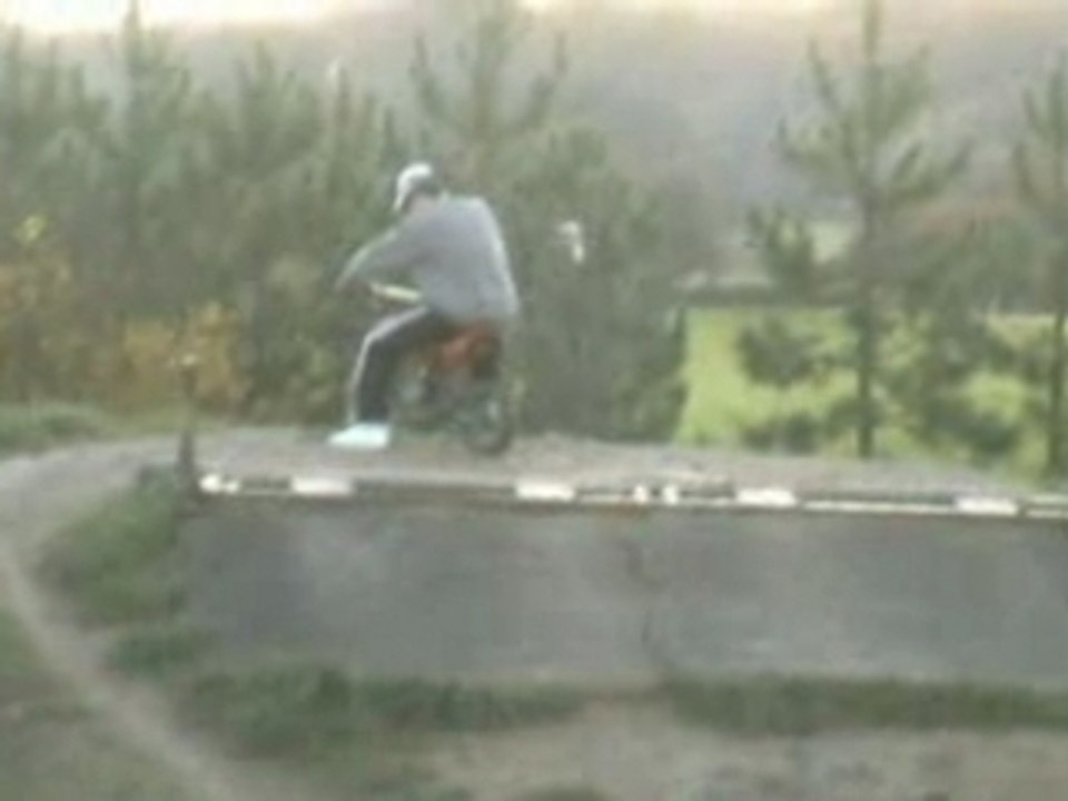 Pocket Cross  Perrigny