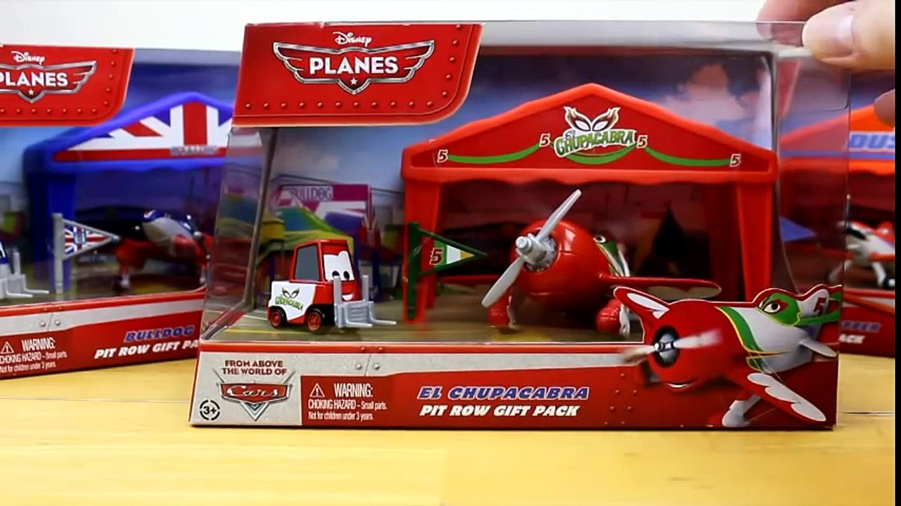 Disney Pixar Planes Pit Row Gift Packs Dusty Crophopper, Bulldog, El Chupacabra, Dotty