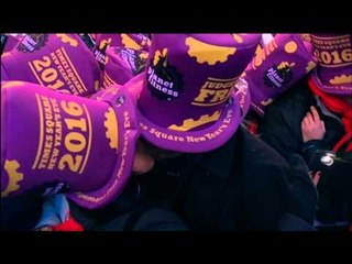 'Big Apple' welcomes the new year with fireworks