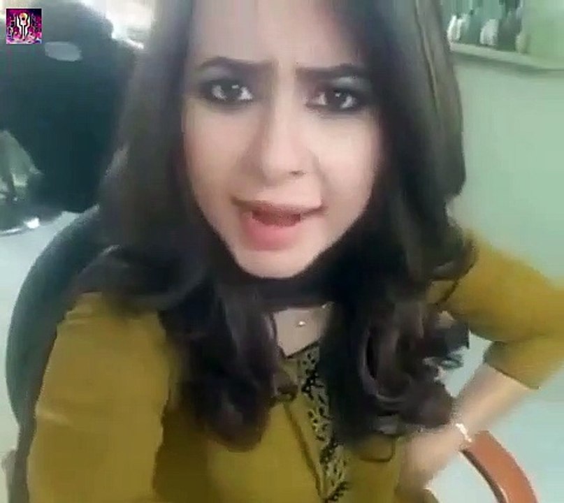 Geo TV Female anchor Rabia Anum makes angry Dubsmash 2016