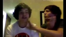 Louis Tomlinson & Harry Styles prank calling 118 118 on Twitcam