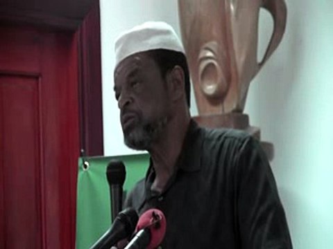 Nuri Muhammad launches book on gang culture in Belize