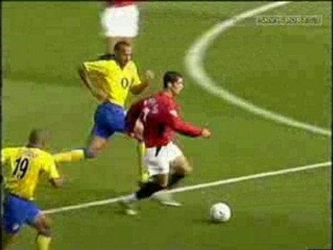 Cristiano Ronaldo Plants Ashley Cole On His Backside