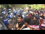 Anti-Apec protesters blocked by riot police