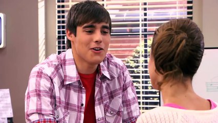 Violetta - Violetta i Leon śpiewają Voy por ti. Odcinek 21. Oglądaj w Disney Channel!