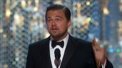 Kate Winslet's Reaction after Leonardo DiCaprio wins Oscar.