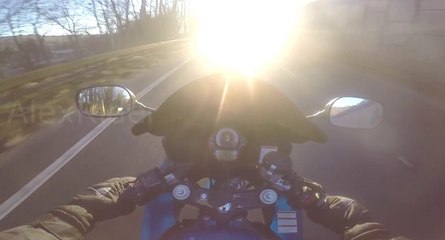 Motard vs soleil