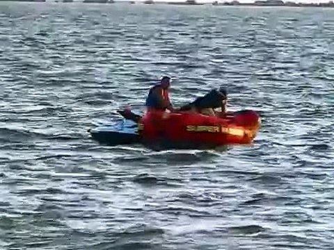 Экстремальное видео. Экстрим на водных санях №82