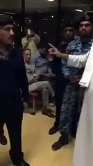 pervaiz rasheed ki tarekhi chitrol in airport waiting room