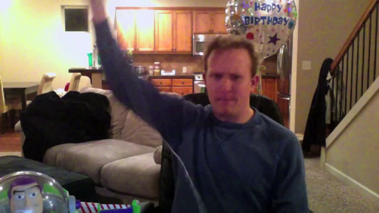 Nate Smith- How to Instantly Untangle Your Headphones