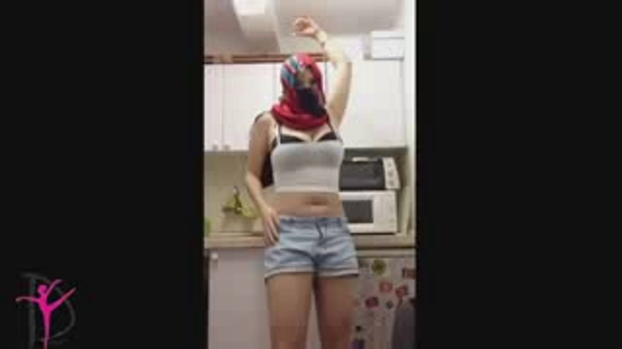 مش صافيناز .رقص شرقي مصري .Sexy Belly Dance_low
