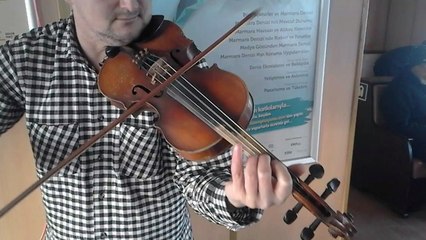 istanbul bostancı caddebostan kemancı