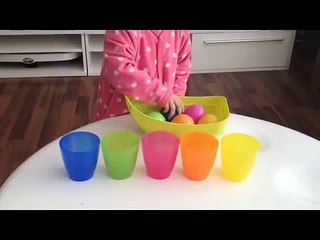 Скачать видео: Farben lernen – mit viel Spa lernen Kinder Farbe  Vorschule fur kinderlernen - Farbe lernen