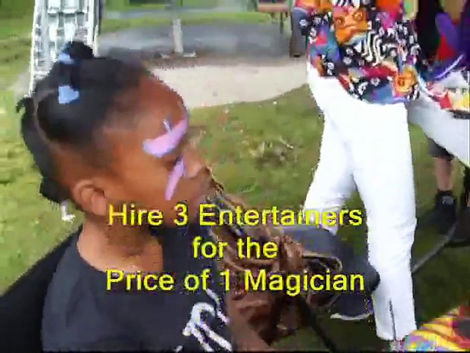 HIre 3 Vancouver Summer Picnic Entertainers for the Price of One Craigslist or Gigsalad or Siegel Entertainment Magician