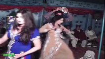 Beautiful Desi Girl Dance Mujra In Private Dance Mujra Party PAKISTANI MUJRA DANCE Mujra Videos 2016