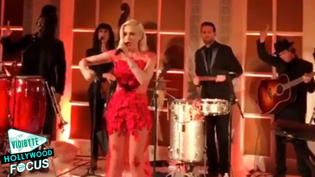 Gwen Stefani Crushes Performance Of ‘Hollaback Girl’ At Vanity Fair Party