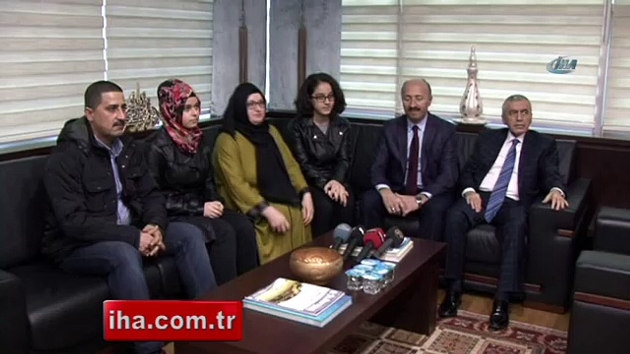 TEOG birincisi, ilk kadın cumhurbaşkanı olmak istiyor