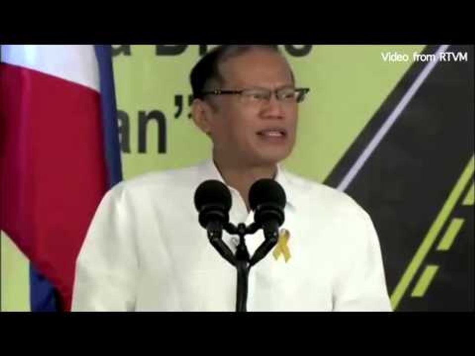 Aquino heaps praises on DPWH