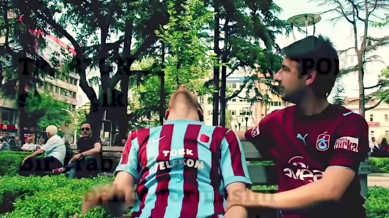 Karadeniz Trabzon temsili çektiği seçkin romantik filmler ve komik vinelarıyla Ali Kemal Bayraktar