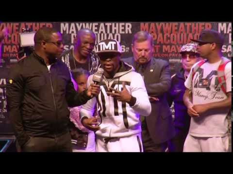 Floyd Mayweather, Manny Pacquiao arrive in Las Vegas