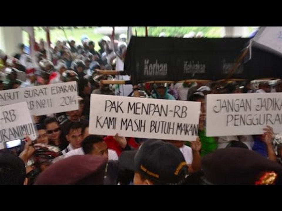Siap-siap PHK Massal
