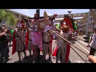 Workers protest against low wages and high cost of living