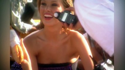 Swim Daily_ Petra Nemcova, SI Swimsuit 2003