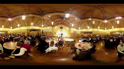 Take a peek inside a Republican Iowa caucus, in 360º