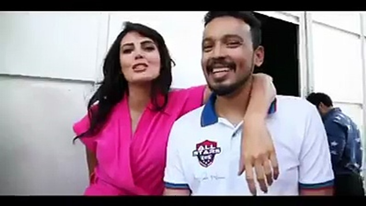 bollywood-movie masala sexy tadka