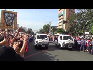Caloocan woman feels blessed by just watching Pope’s convoy