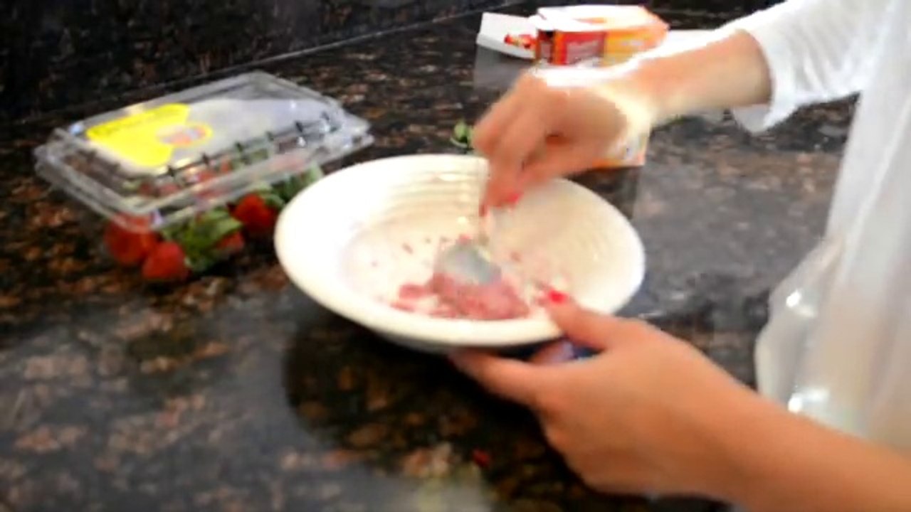 How To Whiten Teeth in 5 Minutes! (Works 100%) Home Remedy Hindi Urdu