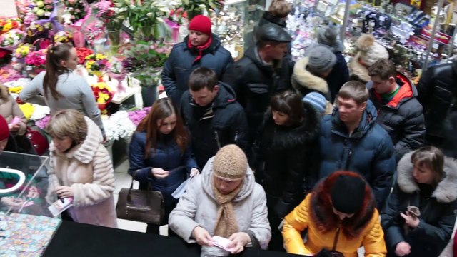 Финал акции «Дарим деньги за покупки» в Торговом Центре «Муравей» на проспекте Ленина