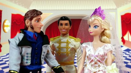 You Vote! Is Frozen Elsa on Santas Naughty or Nice Christmas List? With Anna & Hans. DisneyToysFan