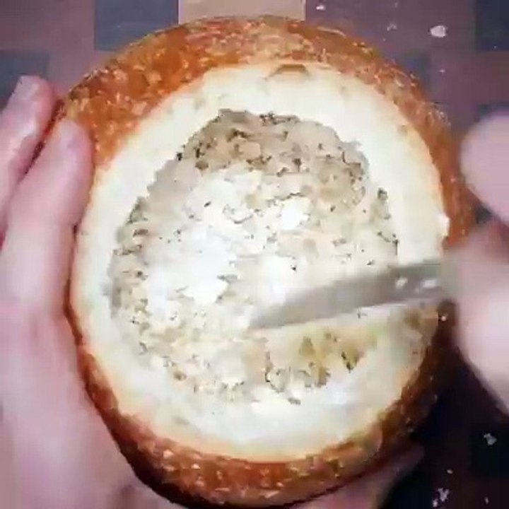 BREAD CUP WITH DIP