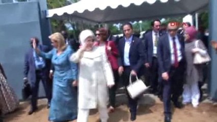 Fildişinde Emine Erdoğan Grand Bassam Yetimhanesini Ziyaret Etti
