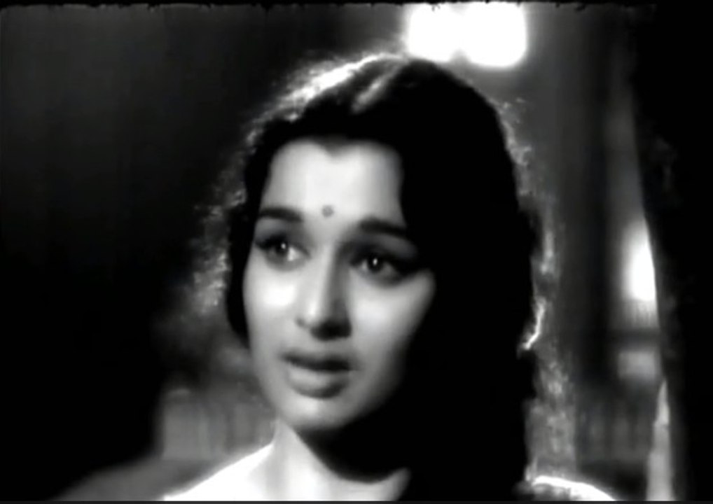 Aaja Piya Lata Mangeshkar Film Baharon Ke Sapne  Music RD Burman-HD