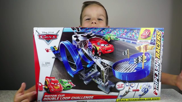 Машинки с Треком. Молния МакКуин и др. Игрушки для детей. Hot Weels. Lightning McQueen. Toys