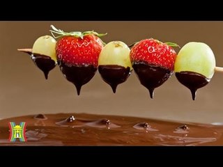 Bé yêu trổ tài với "Hoa quả nhúng chocolate" | HanoiTV