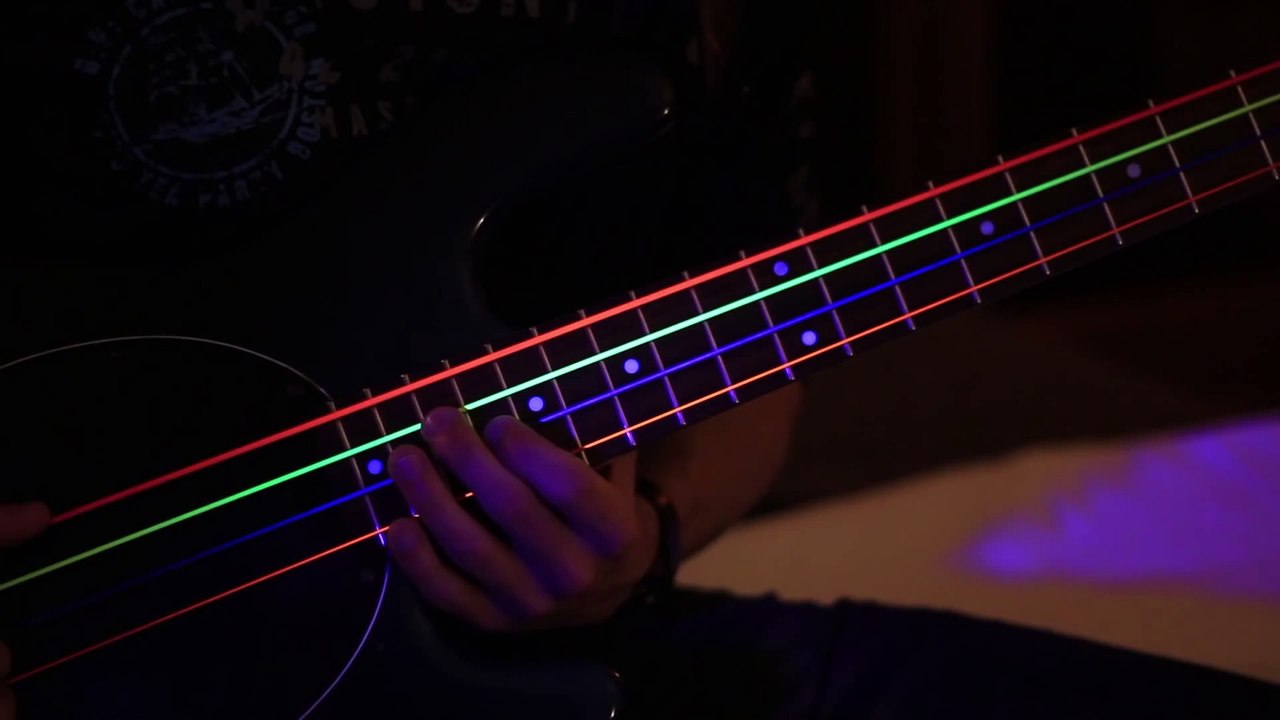 Most peaceful and relaxing version of Pixies "Where's my mind" played on Bass Guitar only!