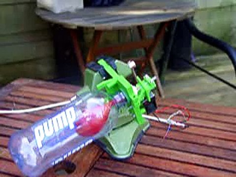 RepRap Paster Extruder - early test in NZ