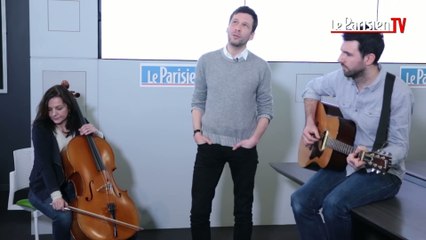 Alex Beaupain chante « Loin » en live au Parisien