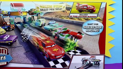 Disney World of Cars Action Shifters Playsets Flo's V8 Cafe Lightning McQueen & Francesco Race!