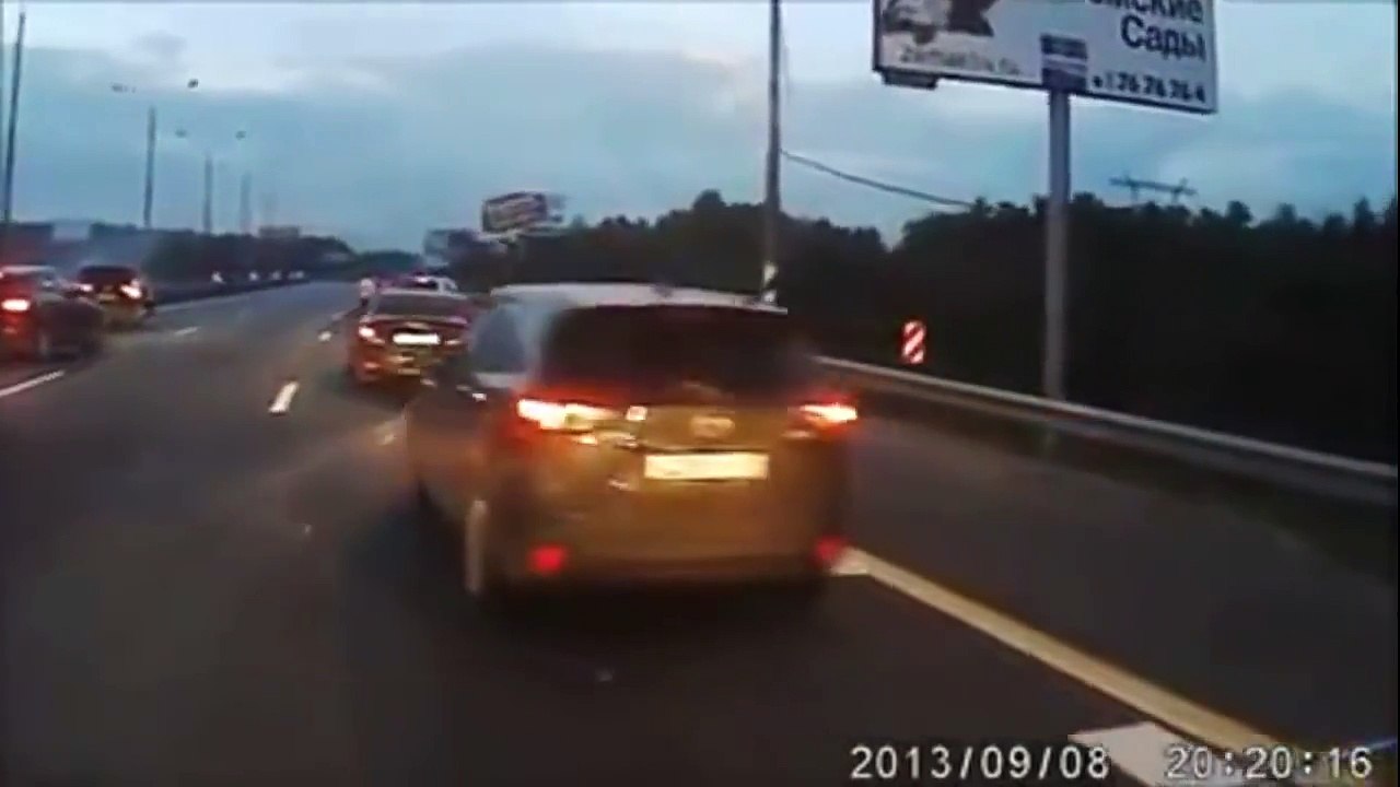 VIDEO SHOCK! Incidenti ASSURDI!! [Compilation]