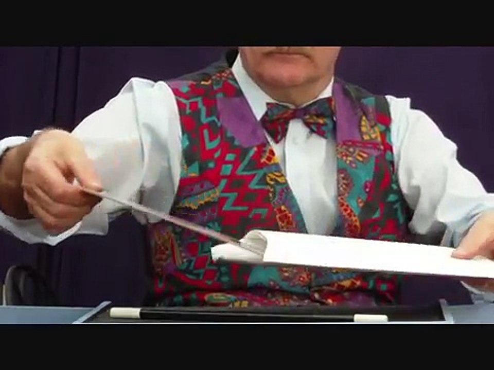 Santa's Elves - Magic Tricks