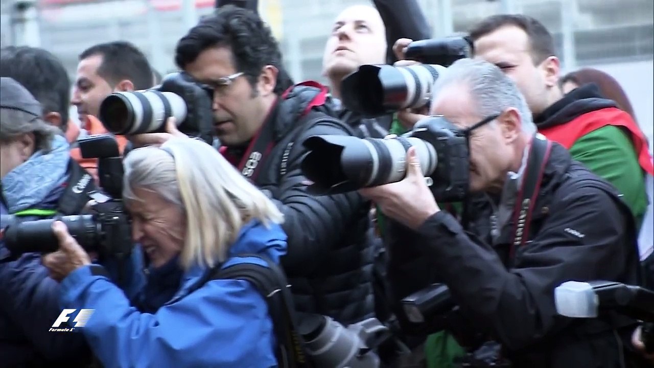 F1 Teams Unveil 2016 Cars At Winter Testing