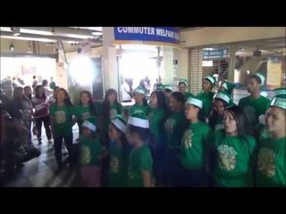 It's beginning to look a lot like Christmas on the MRT