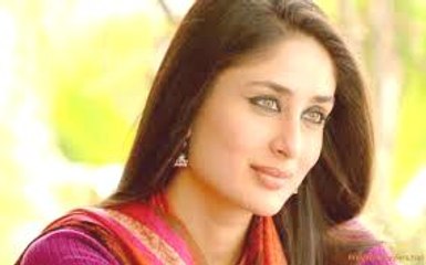 Kareena first shared news of signing 'Ki and Ka' with her husband by Entertainment