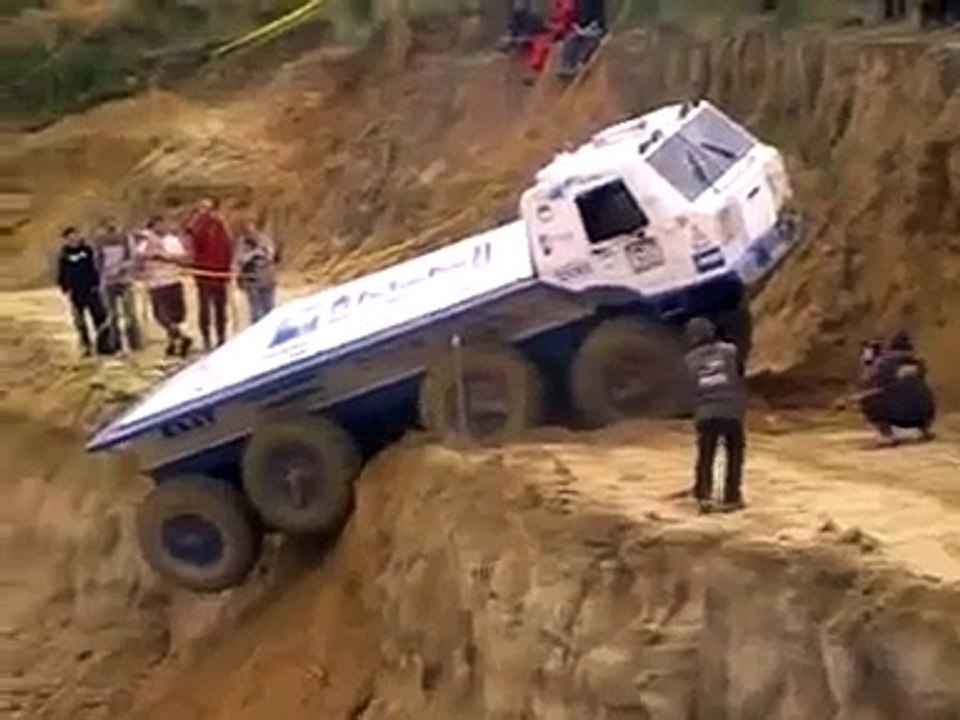 Жестокая ситуация Tatra 813 8X8 Truck Trial part 3