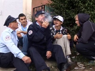 Cimë Polici - Polici pin droge